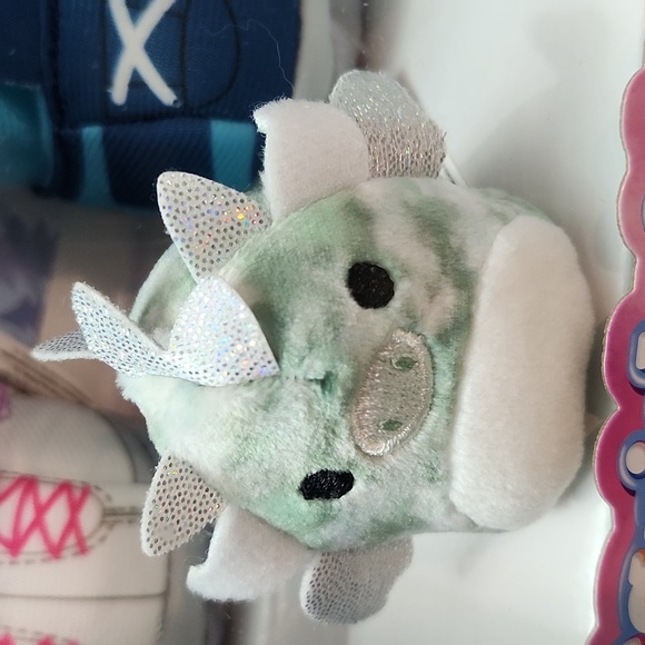 Squishmallows Squishville on Ice Plush Play Set - Picture 4 of 6